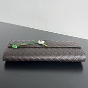 Fortok Bottega Veneta Andiamo Clutch Flower Fondant 31x13x3cm - 5