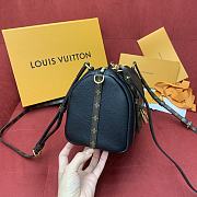 Fortok Louis Vuitton Express PM Black 26 x 17 x 13.5 cm  - 3
