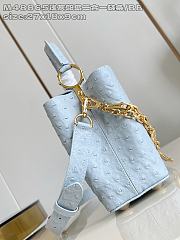 Fortok Louis Vuitton LV X Tm Capucines East-west Ostrich Leather Blue 17.3 x 9 x 27 cm  - 4