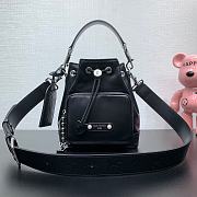 Fortok Louis Vuitton Noé Cargo Black M13985 24 x 16 x 22 cm - 1