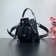 Fortok Louis Vuitton Noé Cargo Black M13985 24 x 16 x 22 cm - 6