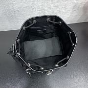 Fortok Louis Vuitton Noé Cargo Black M13985 24 x 16 x 22 cm - 3