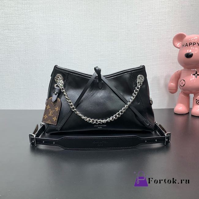 Fortok Louis Vuitton CarryAll Cargo Black 17 x 10 x 26 cm  - 1