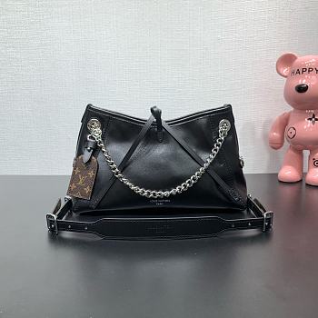 Fortok Louis Vuitton CarryAll Cargo Black 17 x 10 x 26 cm 
