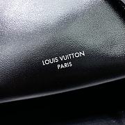 Fortok Louis Vuitton CarryAll Cargo Black 17 x 10 x 26 cm  - 2