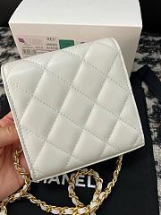 Fortok Chane Mini Quilted Lambskin CC Enamel Clutch with Chain Crossbody Bag White 11cm - 4