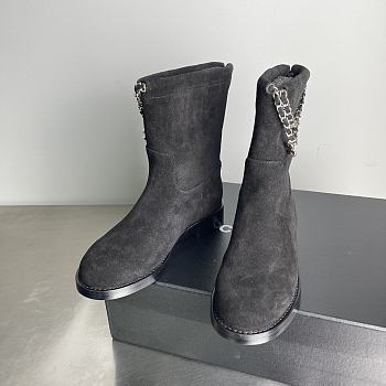 Fortok Chanel Suede Boots Chain Black