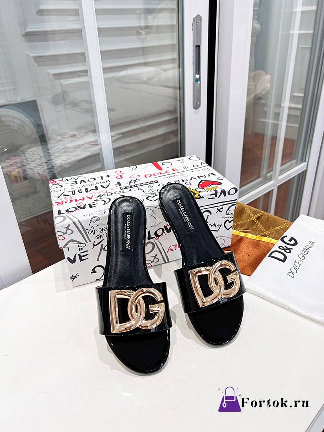 Fortok Dolce & Gabbana D&G slippers patent leather Black - 1