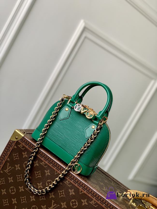 Fortok Louis Vuitton Alma Micro bag Green 15x19.5x10 cm - 1