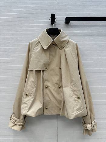 Fortok Chanel cropped trench-style jacket 
