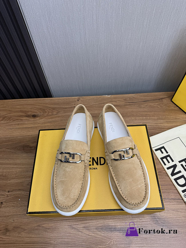Fortok Fendi O'Lock Loafers Suede Beige - 1