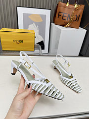Fortok Fendi FFold White and green leather low-heeled slingbacks 4cm - 3