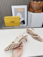 Fortok Fendi FFold Pink and beige leather low-heeled slingbacks 4cm  - 5