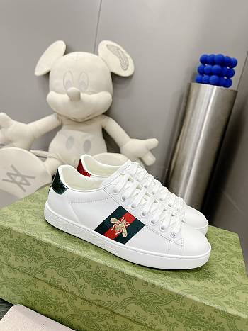 Fortok Gucci Ace Sneaker With Bee