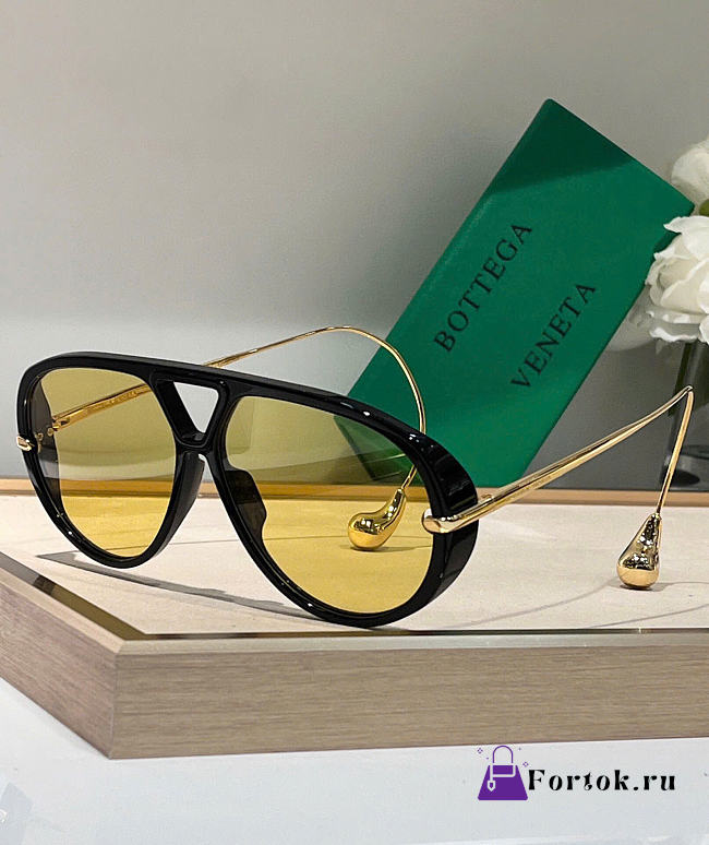 Fortok Bottega Veneta Drop Aviator Sunglasses  - 1