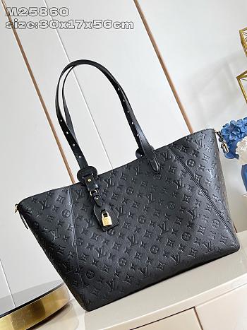 Fortok Louis Vuitton 2025 New Collection All In One MM Bag Black M25860 30.5 x 17 x 56.5cm