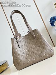 Fortok Louis Vuitton 2025 New Collection All In One PM Bag SMOKE M25890 22 x 15 x 40cm - 2