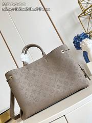Fortok Louis Vuitton Bella Tote Bag Galet M59201 23 x 13 x 32cm - 4