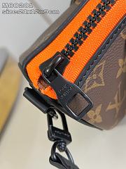 Fortok Louis Vuitton Keepall Bandoulière Bag in Monogram Canvas Zoom With Friends Bag 12 x 21 x 9CM - 6