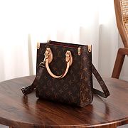 Fortok Louis Vuitton Sac plat BB 21.5 x 22 x 9 cm  - 5