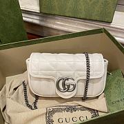 Fortok Gucci GG Marmont mini Silver Hardware in White 16.5x9.5x4.5cm - 1