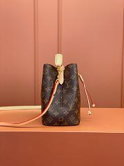 Fortok Louis Vuitton NéoNoé BB Monogram bucket bag 20x20x13cm - 3
