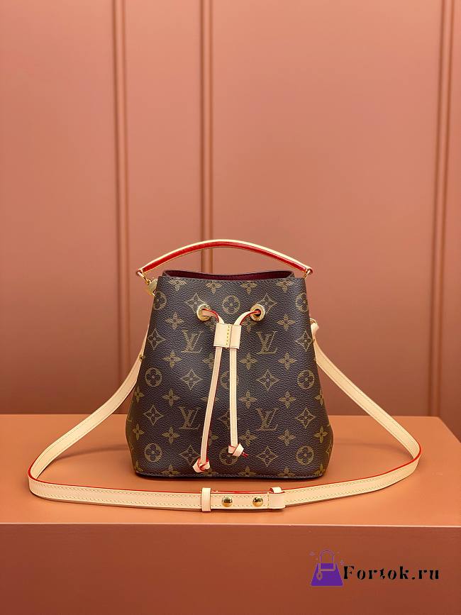 Fortok Louis Vuitton NéoNoé BB Monogram bucket bag 20x20x13cm - 1