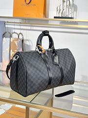 Fortok Louis Vuitton Keepall Bandoulière 45 in Damier Graphite Canvas 45x27x20cm - 2