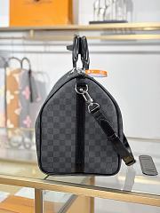 Fortok Louis Vuitton Keepall Bandoulière 50 in Damier Graphite Canvas 50x29x23cm - 4