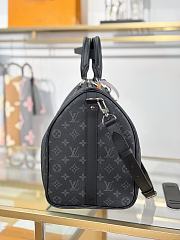 Fortok Louis Vuitton Keepall Bandoulière 45 in Monogram Eclipse canvas 45x27x20cm - 4