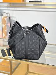 Fortok Louis Vuitton Keepall Bandoulière 55 in Monogram Eclipse canvas 55x31x26cm  - 2