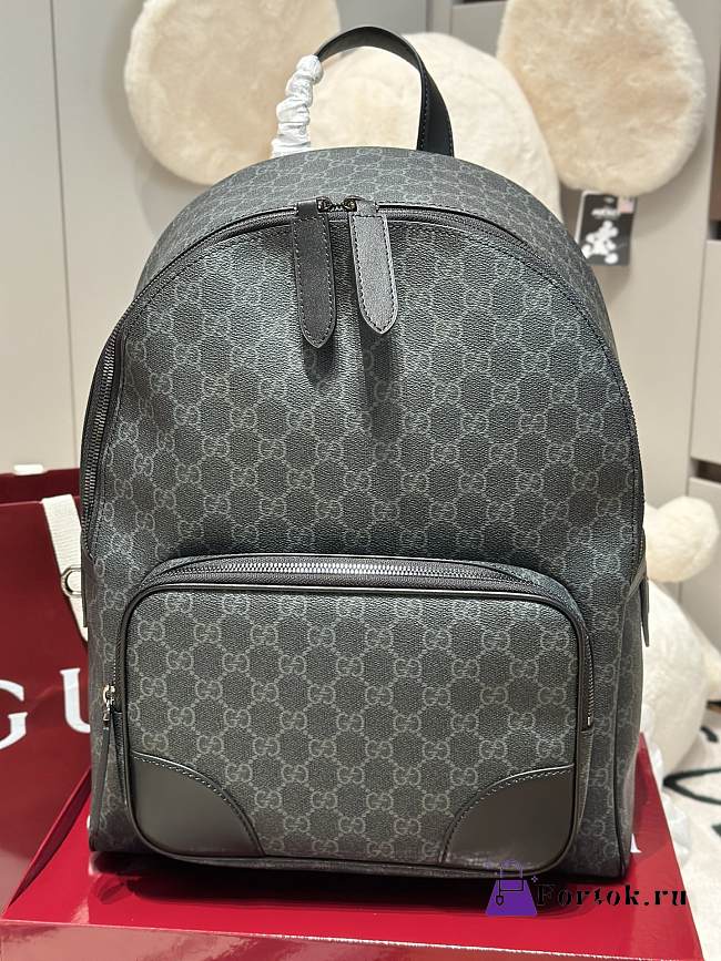 Fortok Gucci GG Emblem Medium Backpack 31x 41x 18cm  - 1