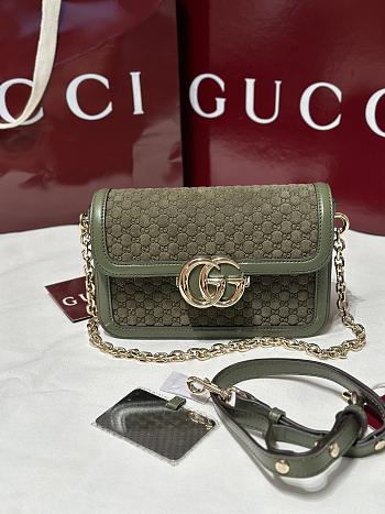 Fortok  Gucci GG Marmont small shoulder bag in a green hue 1.5×14x9cm