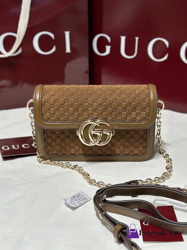 Fortok  Gucci GG Marmont small shoulder bag in a Brown 1.5×14x9cm  - 1