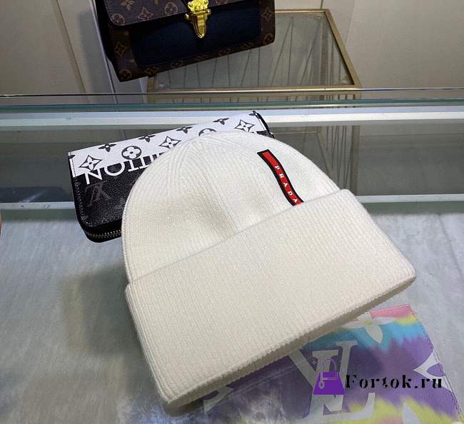 Fortok Prada Beanie White - 1