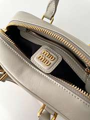 Fortok Miu Miu Arcadie Leather Small Bag Ivory 10.5×22×7.5cm - 4