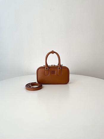 Fortok Miu Miu Arcadie Leather Mini Bag Brown 10×19×5cm