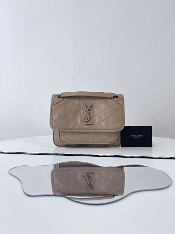 Fortok Saint Laurent Women's Niki Baby Shoulder Bag in Vintage Leather Brown 21x16x7.5cm