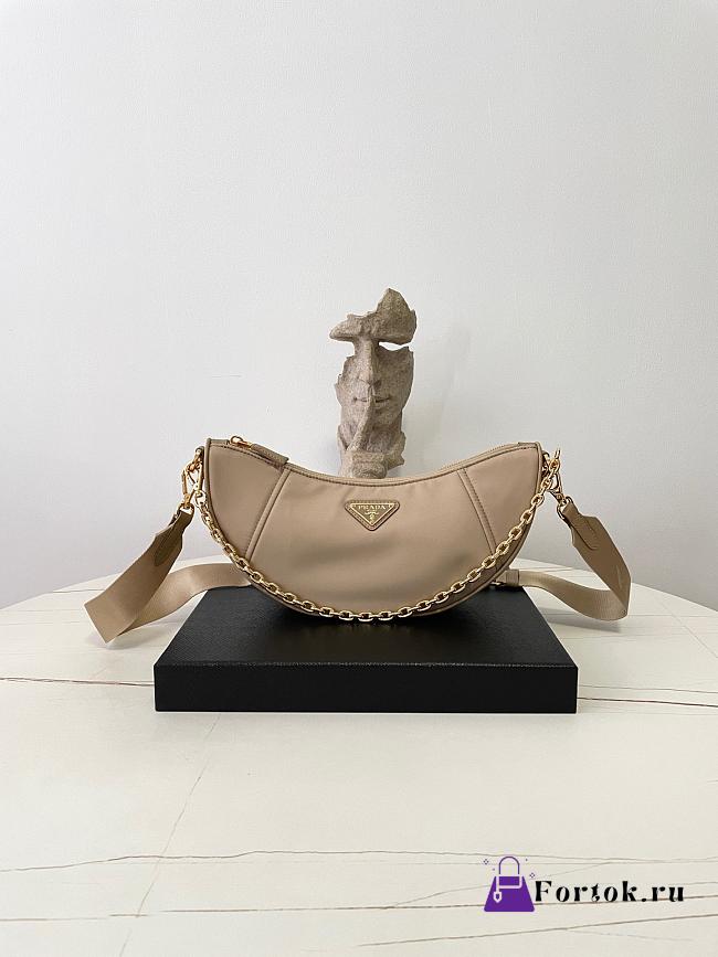 Fortok Prada Re-Nylon Demi-lune shoulder bag Camel Brown 30 x 13.5 x 6cm - 1