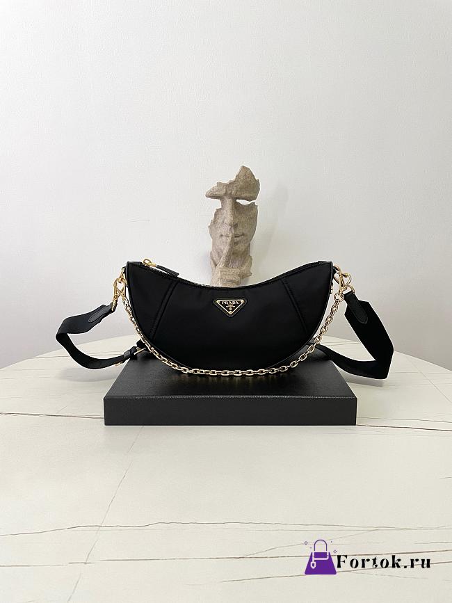 Fortok Prada Re-Nylon Demi-lune shoulder bag Black 30 x 13.5 x 6cm - 1
