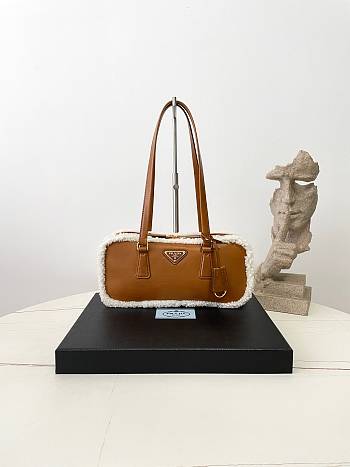 Fortok Prada medium shearling leather tote bag women Brown 27×12×6cm