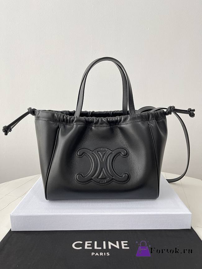 Fortok Celine Cabas Drawstring Cuir Triomphe in Smooth Calfskin Leather Black 22× 17× 15cm - 1