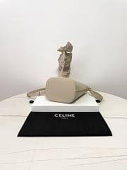 Fortok Celine LOUISE BAG IN SMOOTH CALFSKIN Modern Taupe 16×19×12cm - 3