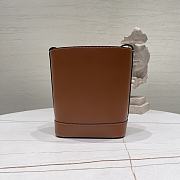 Fortok Celine Small Bucket Cuir Triomphe Shoulder Bag in smooth calfskin leather Brown 30x22x13cm - 4