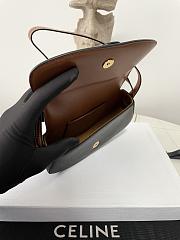 Fortok Celine Tabou Clutch on Strap in smooth calfskin leather in Trimophe Leather Black 18x8x5cm - 2