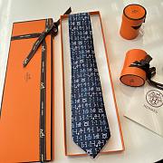 Fortok Hermès Navy Blue Silk Printed Tie  - 6