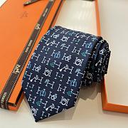 Fortok Hermès Navy Blue Silk Printed Tie  - 3