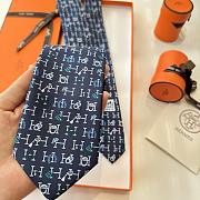 Fortok Hermès Navy Blue Silk Printed Tie  - 2