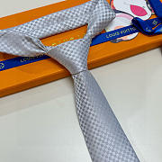 Fortok Louis Vuitton Silk Micro Damier Tie White  - 6