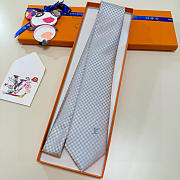 Fortok Louis Vuitton Silk Micro Damier Tie White  - 4